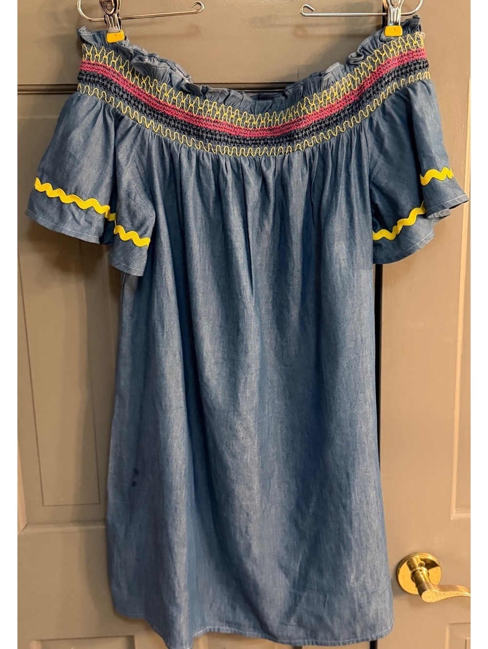 Flying Tomato Women's Off-Shoulder Denim Mini Dress Embroidered Detail Sz M